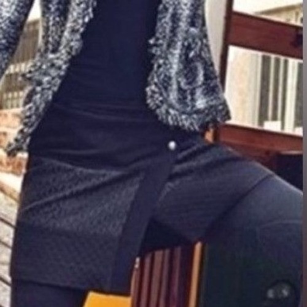 Cabi Swathe Quilted Snap Wrap Mini Skirt Pocket Textured Black Small